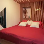 Love Room - Luxe Et Romance